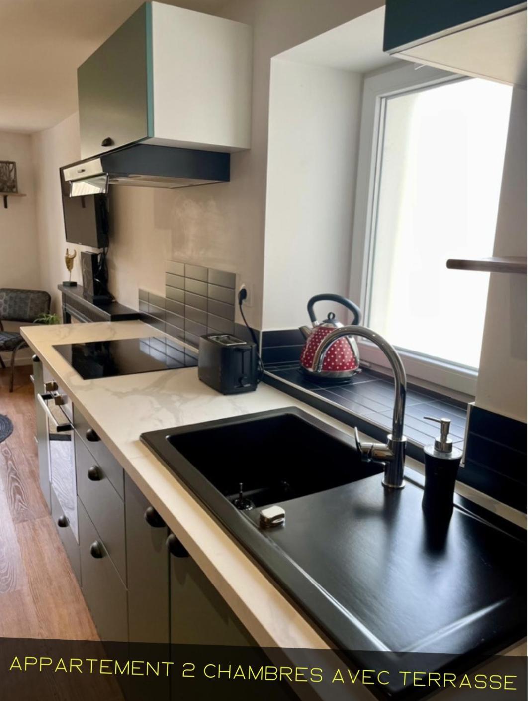 Les Appartements Du Pont Joubert Poitiers Eksteriør billede