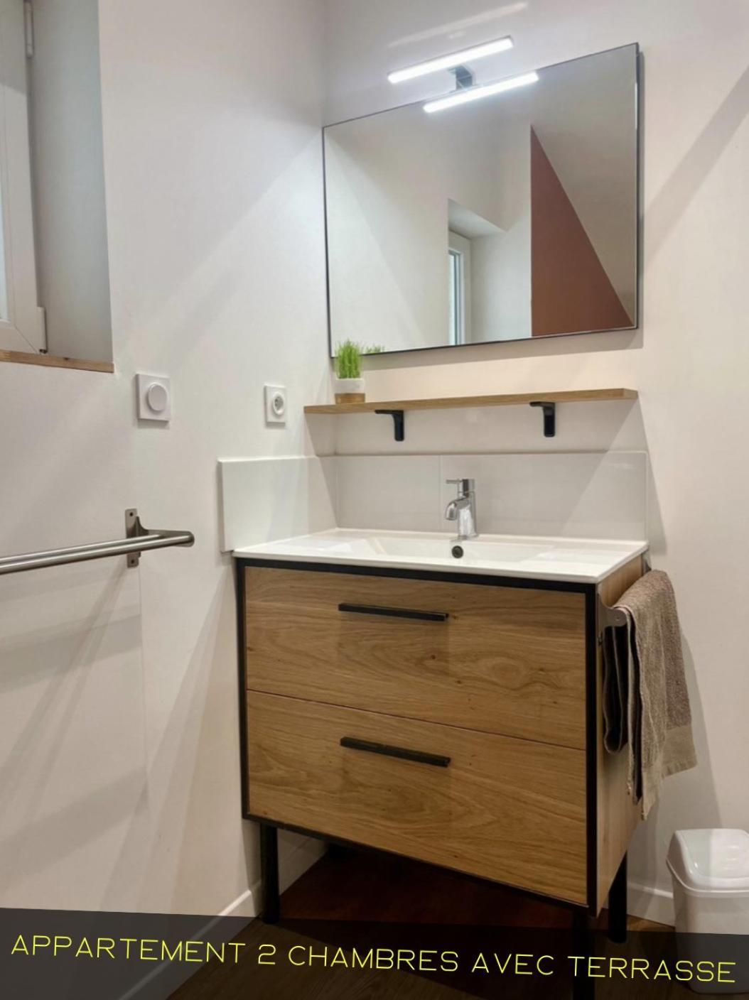 Les Appartements Du Pont Joubert Poitiers Eksteriør billede